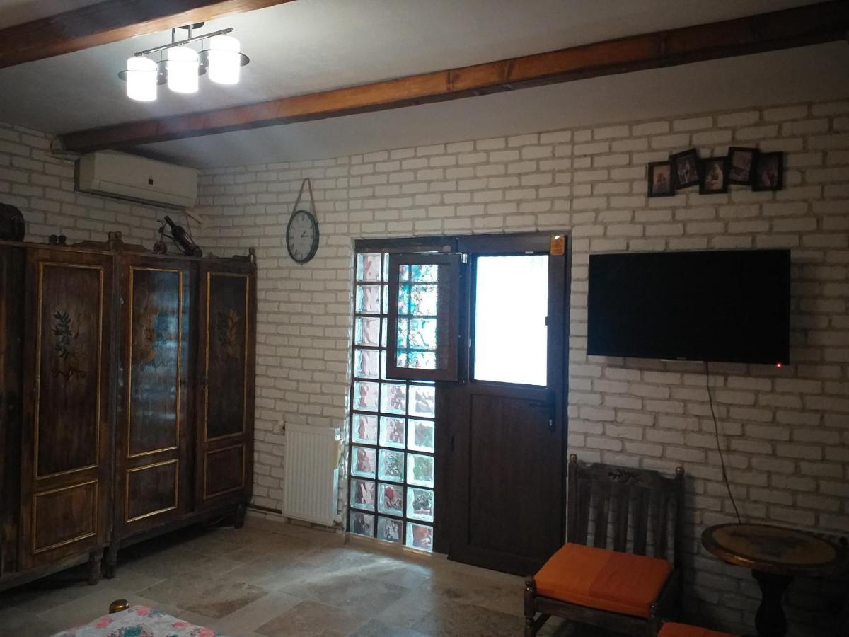 曼加利亚Casa Mola公寓 外观 照片